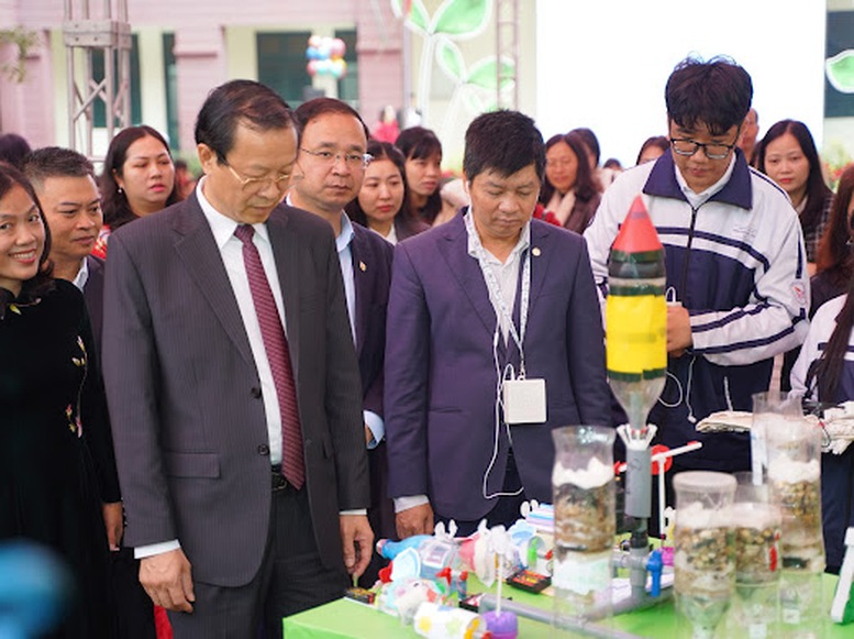 Tăng cường giáo dục STEM: Từ mô hình thí điểm đến nền tảng nhân rộng trong nhà trường- Ảnh 1.