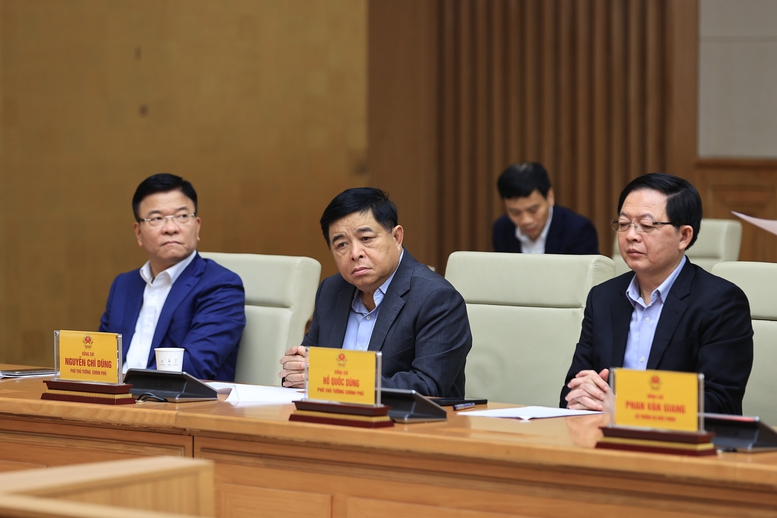 Thủ tướng: Chiến dịch Quang Trung thần tốc từng ngày, từng giờ để mang lại niềm vui, hạnh phúc cho nhân dân- Ảnh 6.