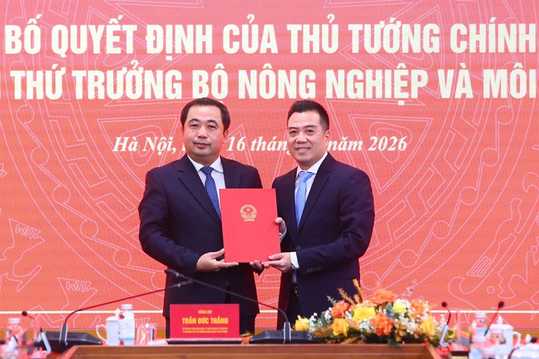 Công bố quyết định bổ nhiệm Thứ trưởng Bộ Nông nghiệp và Môi trường- Ảnh 1.