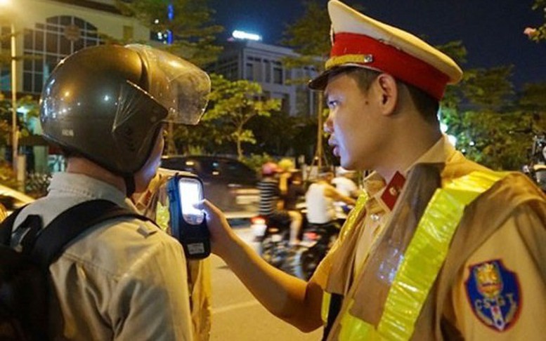 Phát hiện trên 3.300 trường hợp vi phạm nồng độ cồn ngày thứ 2 nghỉ Tết Dương lịch