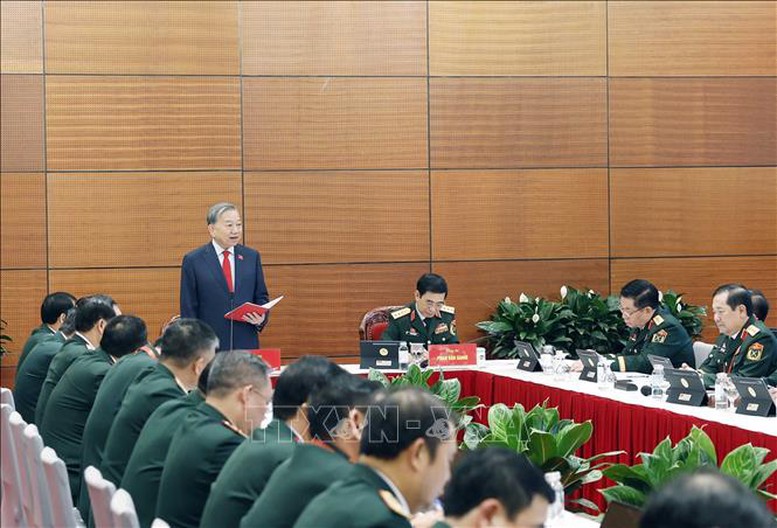 Chùm ảnh: Đại biểu thảo luận các văn kiện Đại hội XIV của Đảng- Ảnh 2.