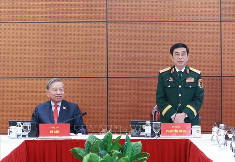 Chùm ảnh: Đại biểu thảo luận các văn kiện Đại hội XIV của Đảng- Ảnh 3.