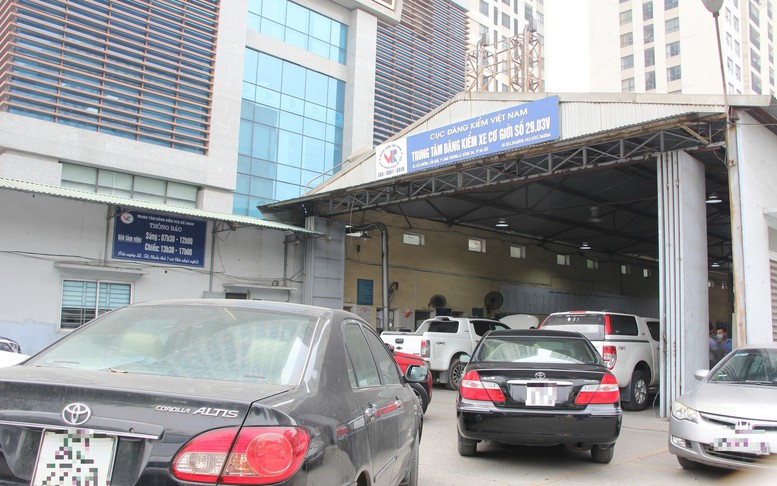 Cho phép xuất trình đăng ký xe trên VNeID khi đăng kiểm xe