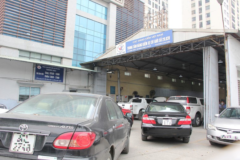 Cho phép xuất trình đăng ký xe trên VNeID khi đăng kiểm xe- Ảnh 1.