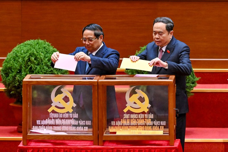 CHÙM ẢNH: Bỏ phiếu Bầu Ban Chấp hành Trung ương Đảng khóa XIV- Ảnh 6.