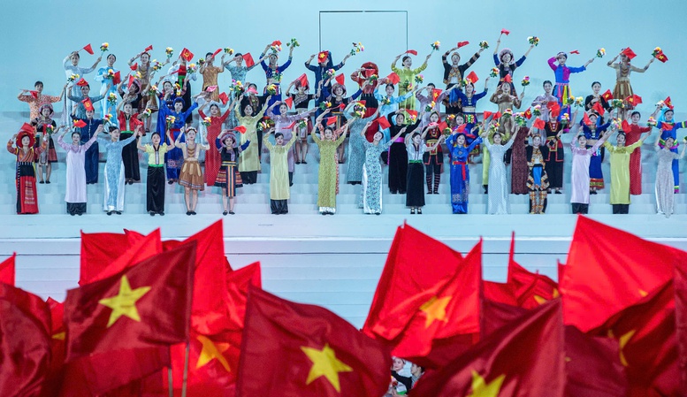 ‘Dưới lá cờ vẻ vang của Đảng’ chào mừng thành công Đại hội XIV của Đảng- Ảnh 7.