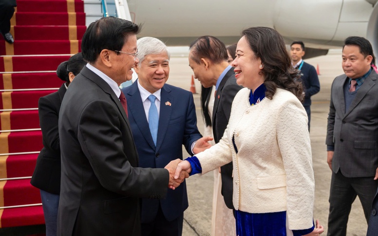 Tổng Bí thư, Chủ tịch nước Lào bắt đầu thăm cấp Nhà nước tới Việt Nam