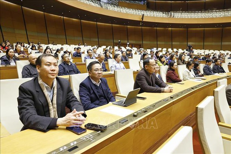 Chủ tịch Quốc hội chủ trì Hội nghị thông báo nhanh kết quả Đại hội XIV của Đảng- Ảnh 4.