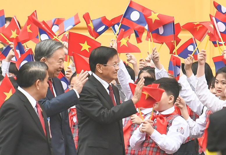 Tổng Bí thư Tô Lâm chủ trì Lễ đón Tổng Bí thư, Chủ tịch nước Lào Thongloun Sisoulith- Ảnh 1.