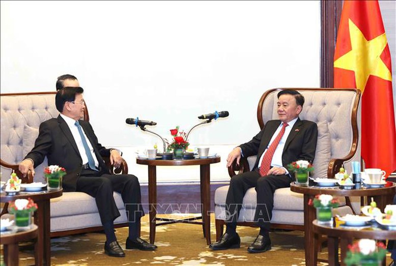 Thường trực Ban Bí thư Trần Cẩm Tú chủ trì tiễn Tổng Bí thư, Chủ tịch nước Lào- Ảnh 2.