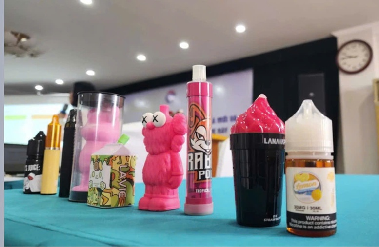 Siết chặt quản lý thuốc lá điện tử, thuốc lá nung nóng để chặn hệ lụy lâu dài- Ảnh 2.