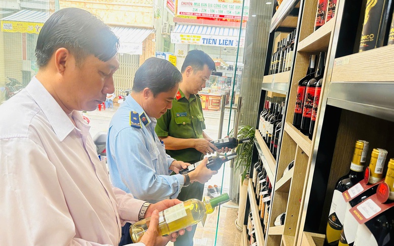 Cần Thơ mở cao điểm chống buôn lậu, gian lận thương mại, bảo vệ thị trường dịp Tết 2026
