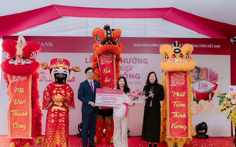Agribank trao thưởng 1 tỷ đồng cho khách hàng gửi tiền tiết kiệm