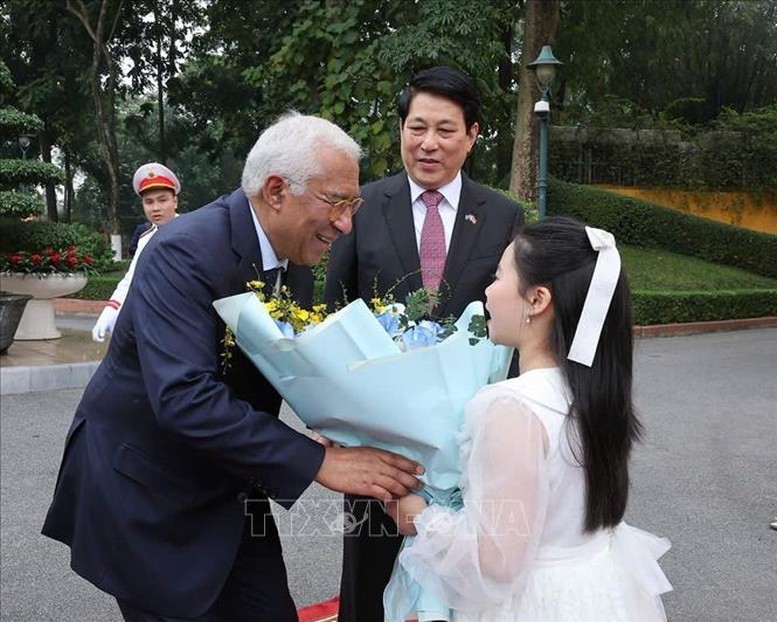 Chủ tịch nước Lương Cường chủ trì Lễ đón Chủ tịch Hội đồng châu Âu- Ảnh 1.