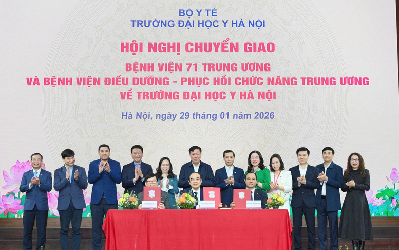 Chuyển giao 2 bệnh viện Trung ương về trường Đại học Y Hà Nội