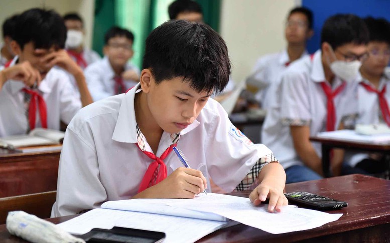 Công bố môn thi thứ 3 vào lớp 10 tại Hà Nội