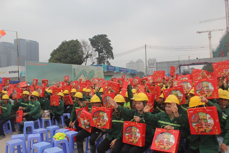 'Xây Tết 2026' chăm lo thiết thực cho công nhân lao động- Ảnh 2.