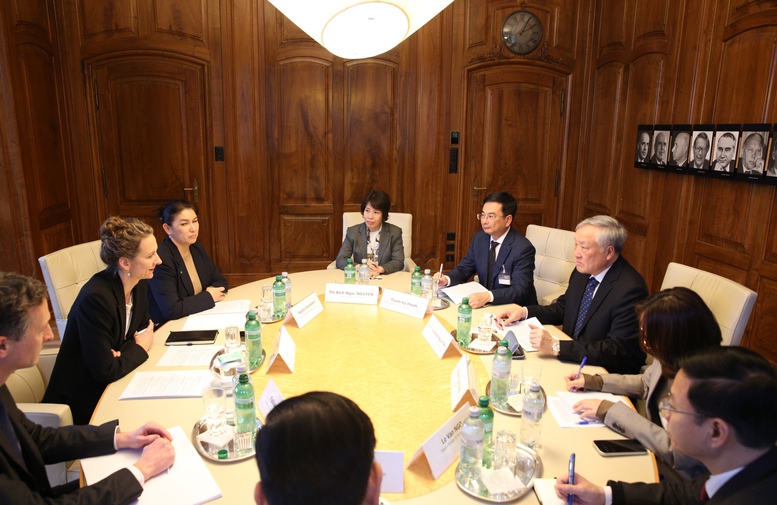 Việt Nam kêu gọi và luôn tạo môi trường thuận lợi cho các doanh nghiệp Thụy Sĩ sang hợp tác đầu tư, kinh doanh- Ảnh 3.