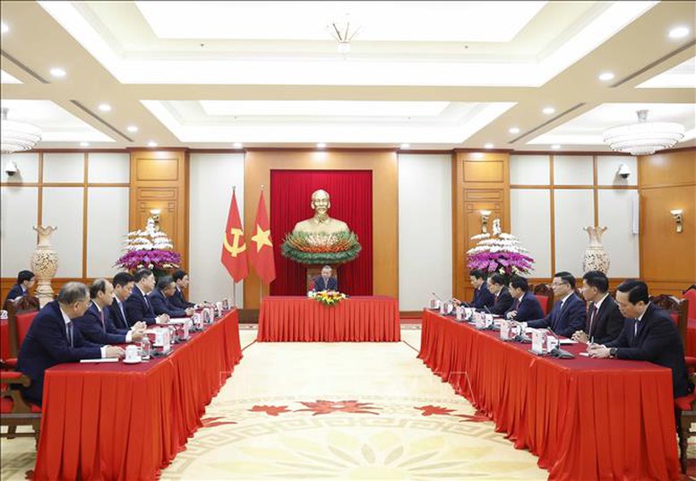 Tổng Bí thư Tô Lâm điện đàm với Tổng Thư ký Đảng Hành động Nhân dân, Thủ tướng Singapore- Ảnh 2.