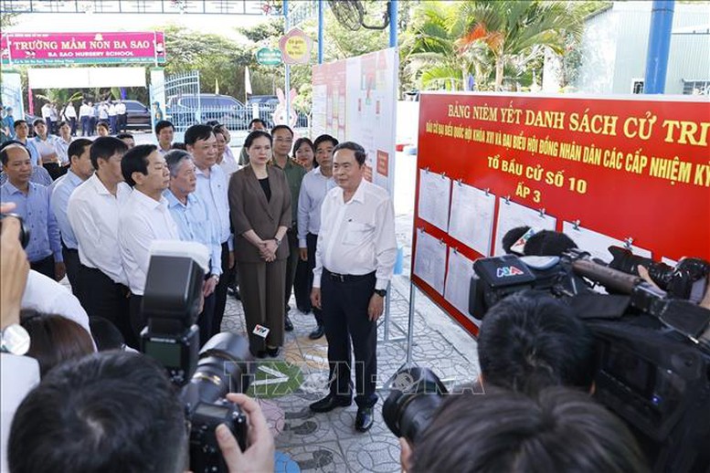 Chủ tịch Quốc hội Trần Thanh Mẫn làm việc với Ủy ban Bầu cử tỉnh Đồng Tháp- Ảnh 3.