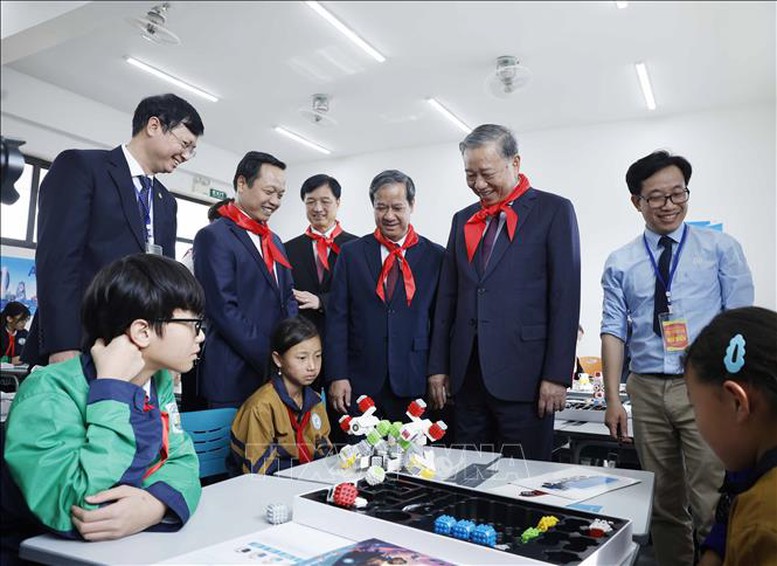Tổng Bí thư Tô Lâm dự lễ khánh thành trường phổ thông nội trú liên cấp tại Điện Biên- Ảnh 7.