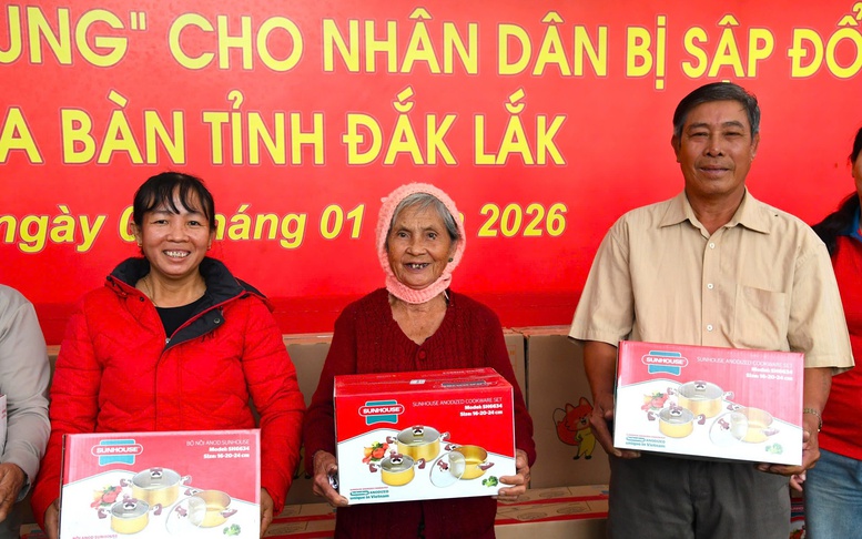 Quân khu 5 khánh thành, bàn giao 175 căn nhà xây mới thuộc 'Chiến dịch Quang Trung'