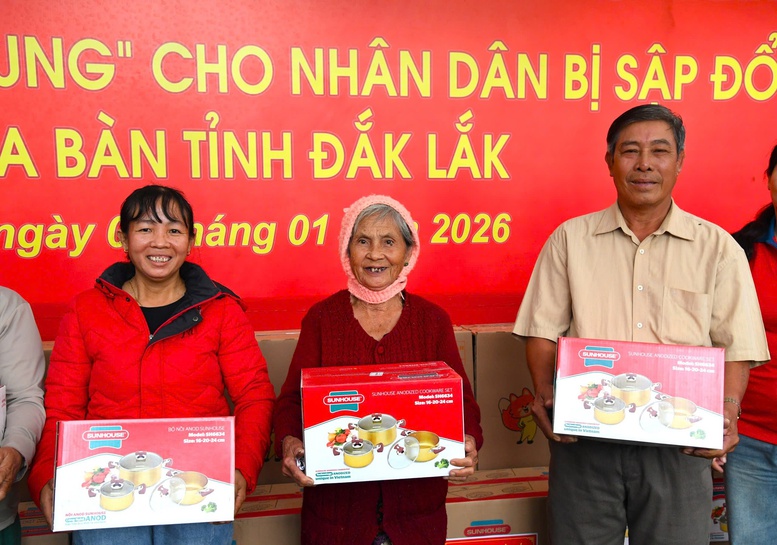 Quân khu 5 khánh thành, bàn giao 175 căn nhà xây mới thuộc 'Chiến dịch Quang Trung'- Ảnh 3.