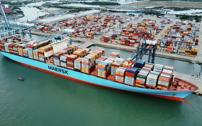 Đề xuất mới về thu phí, lệ phí tại cảng, bến thủy nội địa