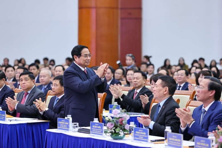 Thủ tướng Phạm Minh Chính: Vốn chờ dự án, không để dự án chờ vốn- Ảnh 1.