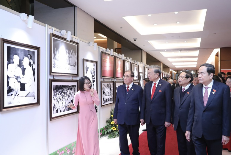 Quốc hội Việt Nam: 80 năm hiện thân ý chí, khát vọng và quyền làm chủ của nhân dân- Ảnh 5. Quốc hội Việt Nam: 80 năm hiện thân ý chí, khát vọng và quyền làm chủ của nhân dân- Ảnh 5.