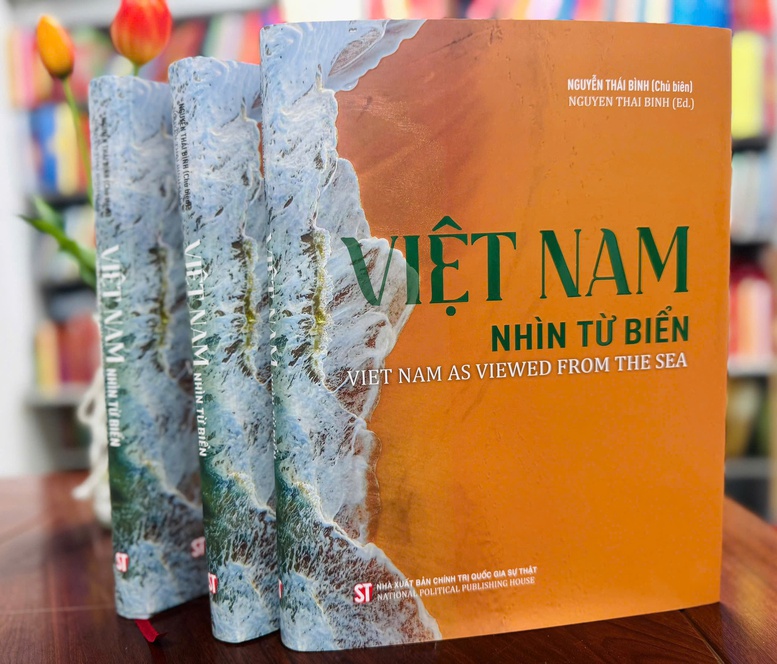 'Việt Nam - Nhìn từ biển': Hành trình khám phá vẻ đẹp bất tận của biển đảo Việt Nam- Ảnh 1.