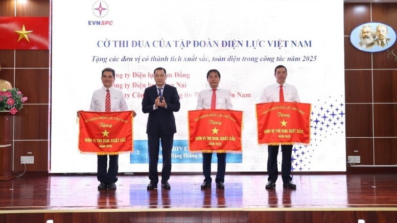 EVNSPC vượt khó thành công, hoàn thành xuất sắc nhiệm vụ 2025- Ảnh 1. EVNSPC vượt khó thành công, hoàn thành xuất sắc nhiệm vụ 2025- Ảnh 1.