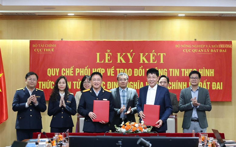 Liên thông dữ liệu điện tử trong xác định nghĩa vụ tài chính về đất đai