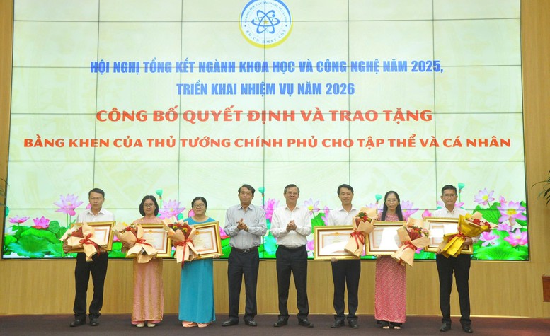 Khoa học và công nghệ Cần Thơ ghi dấu ấn đậm nét trong năm 2025- Ảnh 2. Khoa học và công nghệ Cần Thơ ghi dấu ấn đậm nét trong năm 2025- Ảnh 2.
