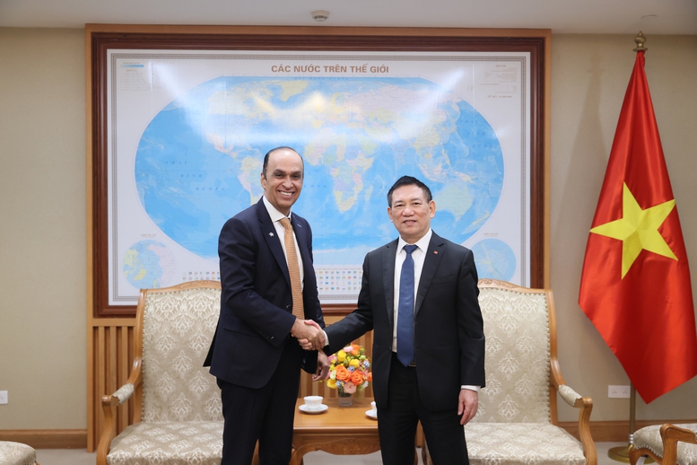 Phó Thủ tướng Hồ Đức Phớc tiếp Tổng Giám đốc Tập đoàn Prudential- Ảnh 1. Phó Thủ tướng Hồ Đức Phớc tiếp Tổng Giám đốc Tập đoàn Prudential- Ảnh 1.