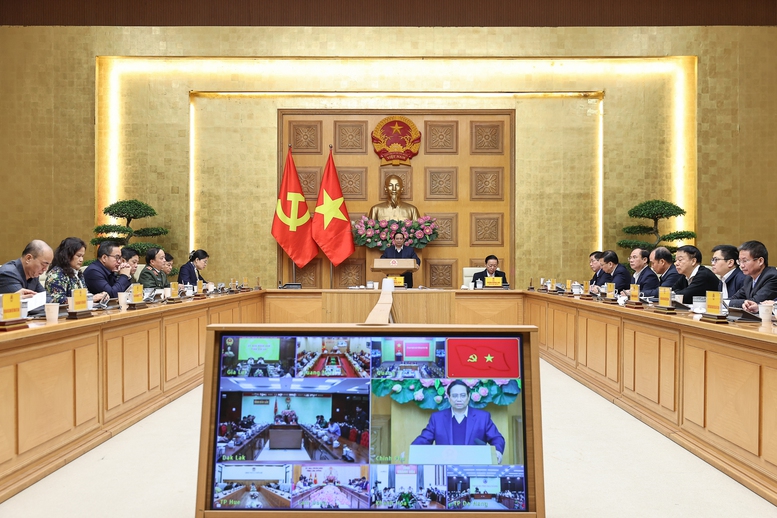 Thủ tướng chủ trì Hội nghị về triển khai "Chiến dịch Quang Trung"- Ảnh 2.