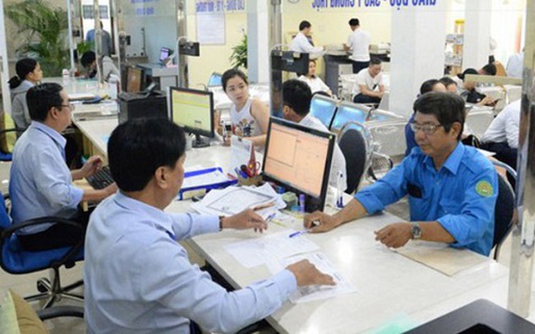 Tỷ lệ công chức xếp ngạch chuyên viên chính tại các bộ không được quá 50%