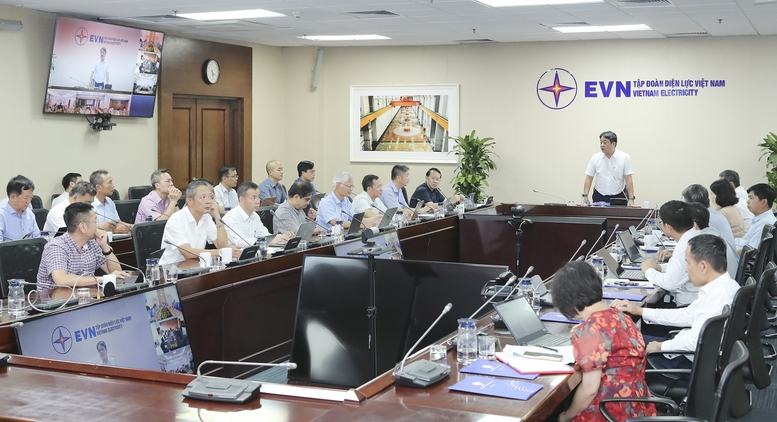 EVN tăng tốc các dự án truyền tải trọng điểm- Ảnh 1.