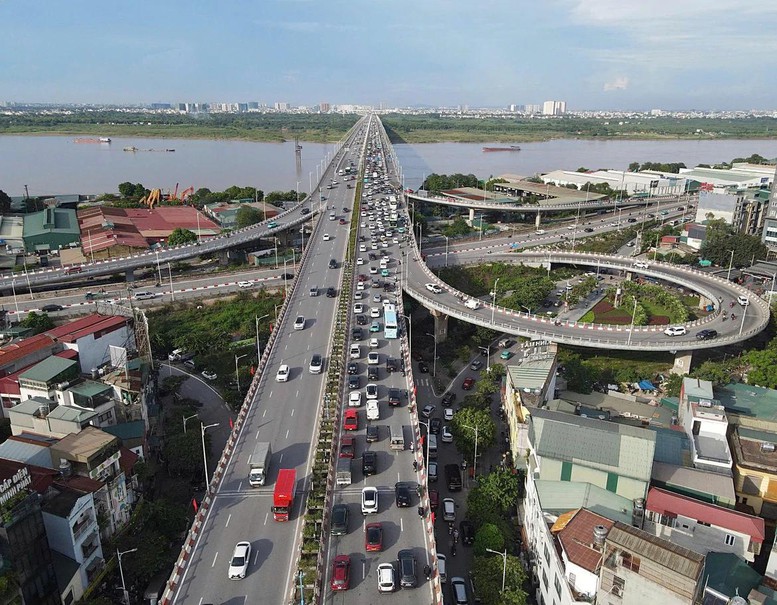 Khẩn trương rà soát tổ chức giao thông trên các tuyến đường có khu công nghiệp- Ảnh 1.