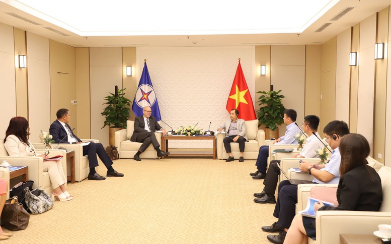 EVN và NIR thắt chặt hợp tác trong lĩnh vực năng lượng và chuyển đổi bền vững