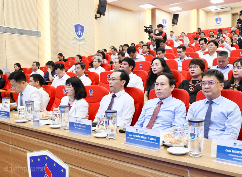 Giáo dục đại học: Cần chuyển biến về 'chất' bằng kết quả và đóng góp thực- Ảnh 2.