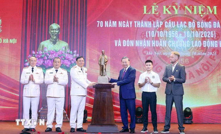 Phát huy truyền thống vẻ vang, gia tăng đóng góp, cống hiến của Câu lạc bộ bóng đá Công an Hà Nội- Ảnh 3.