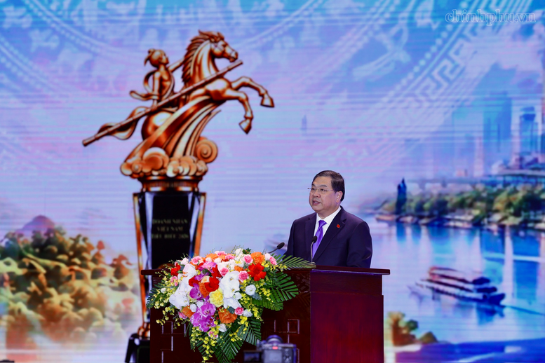 Phó Thủ tướng Thường trực Phạm Gia Túc: Đồng hành với doanh nghiệp phải được đo lường bằng kết quả cụ thể- Ảnh 2.