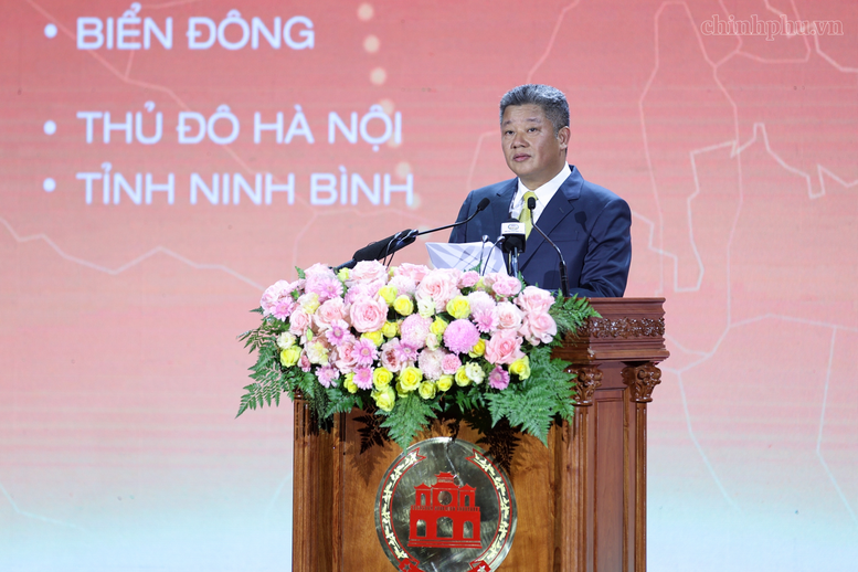 Thủ tướng: Hưng Yên cần quyết tâm cao nhất để sớm trở thành thành phố trước năm 2030- Ảnh 8.
