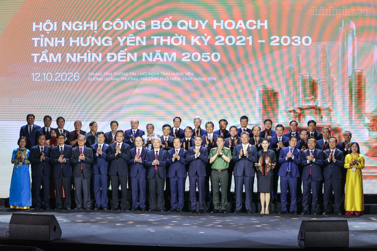 Thủ tướng: Hưng Yên cần quyết tâm cao nhất để sớm trở thành thành phố trước năm 2030- Ảnh 9.