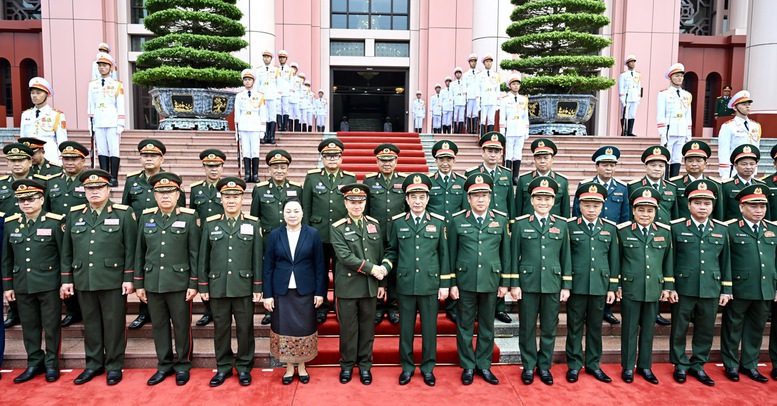 Thúc đẩy hợp tác quốc phòng Việt Nam-Lào ngày càng thực chất, hiệu quả- Ảnh 6.