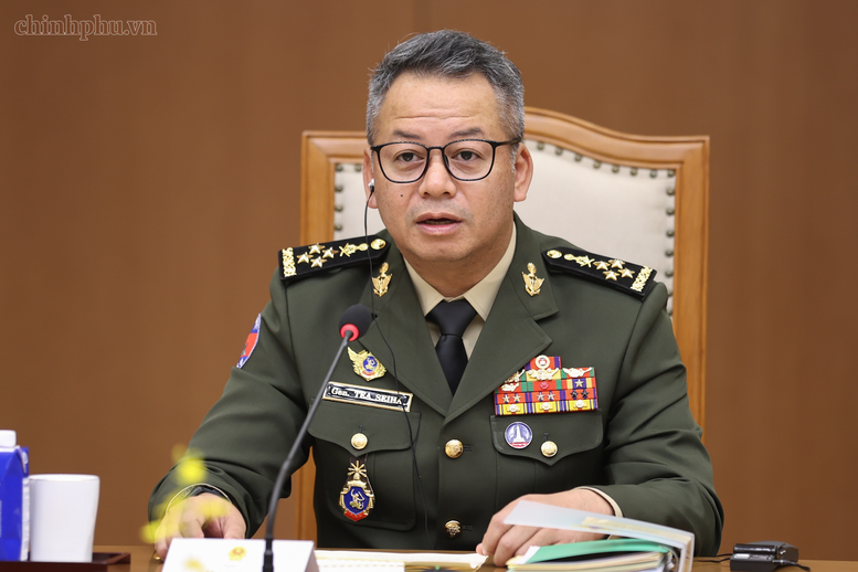 Thủ tướng Lê Minh Hưng: Tạo điều kiện thuận lợi nhất cho hợp tác giữa Quân đội Việt Nam và Campuchia- Ảnh 4.