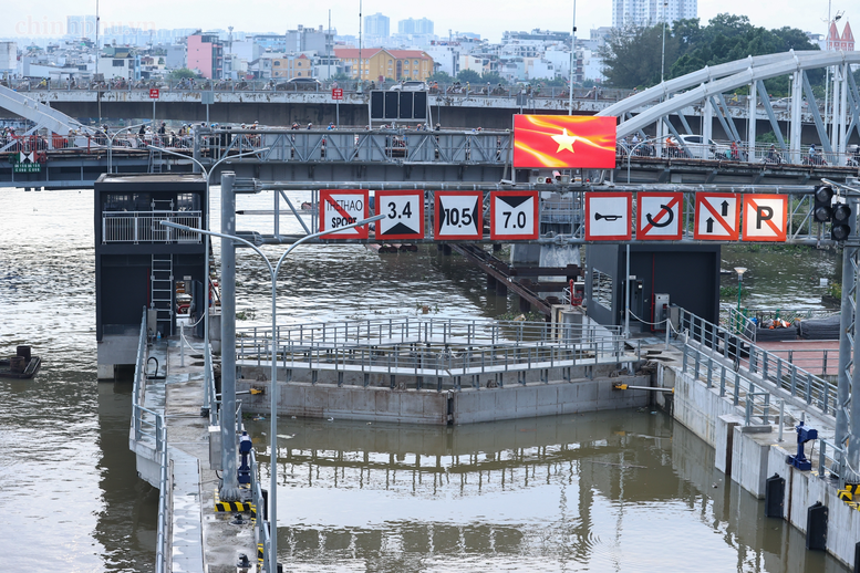Thủ tướng kiểm tra dự án kiểm soát ngập cho 6,5 triệu dân TPHCM sắp hoàn thành- Ảnh 3.