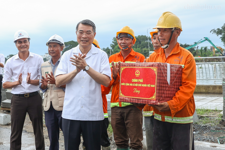 Thủ tướng kiểm tra dự án kiểm soát ngập cho 6,5 triệu dân TPHCM sắp hoàn thành- Ảnh 5.