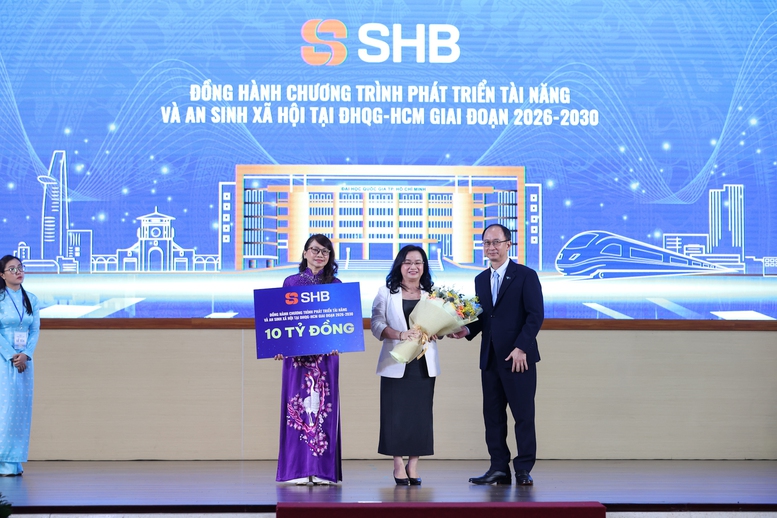 Thủ tướng: Ch&iacute;nh phủ ủng hộ mạnh mẽ c&aacute;c ĐHQG trở th&agrave;nh c&aacute;c đại học tinh hoa đẳng cấp thế giới- Ảnh 10.